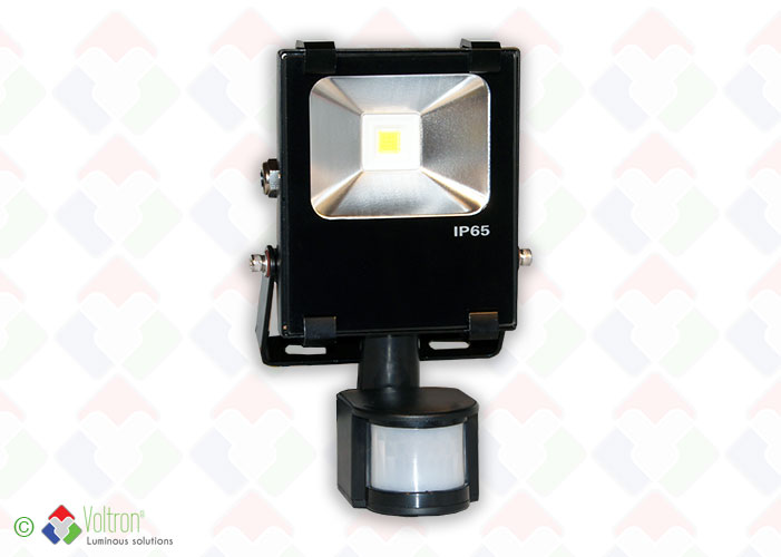 LED flood top design/VSTND-10W-65-DW-PIR by Voltron Lighting Group