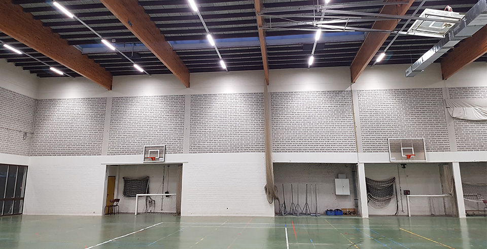 70 procent besparing op de verlichtingsfactuur na relighting sportzaal Waregem - ©Voltron®